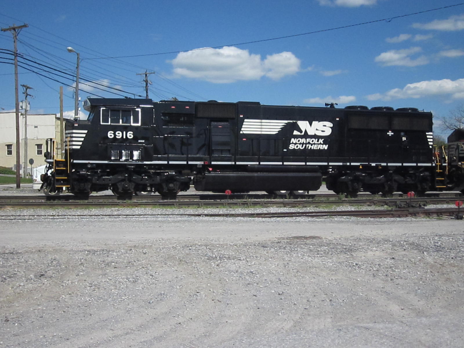 NS 6916 again.